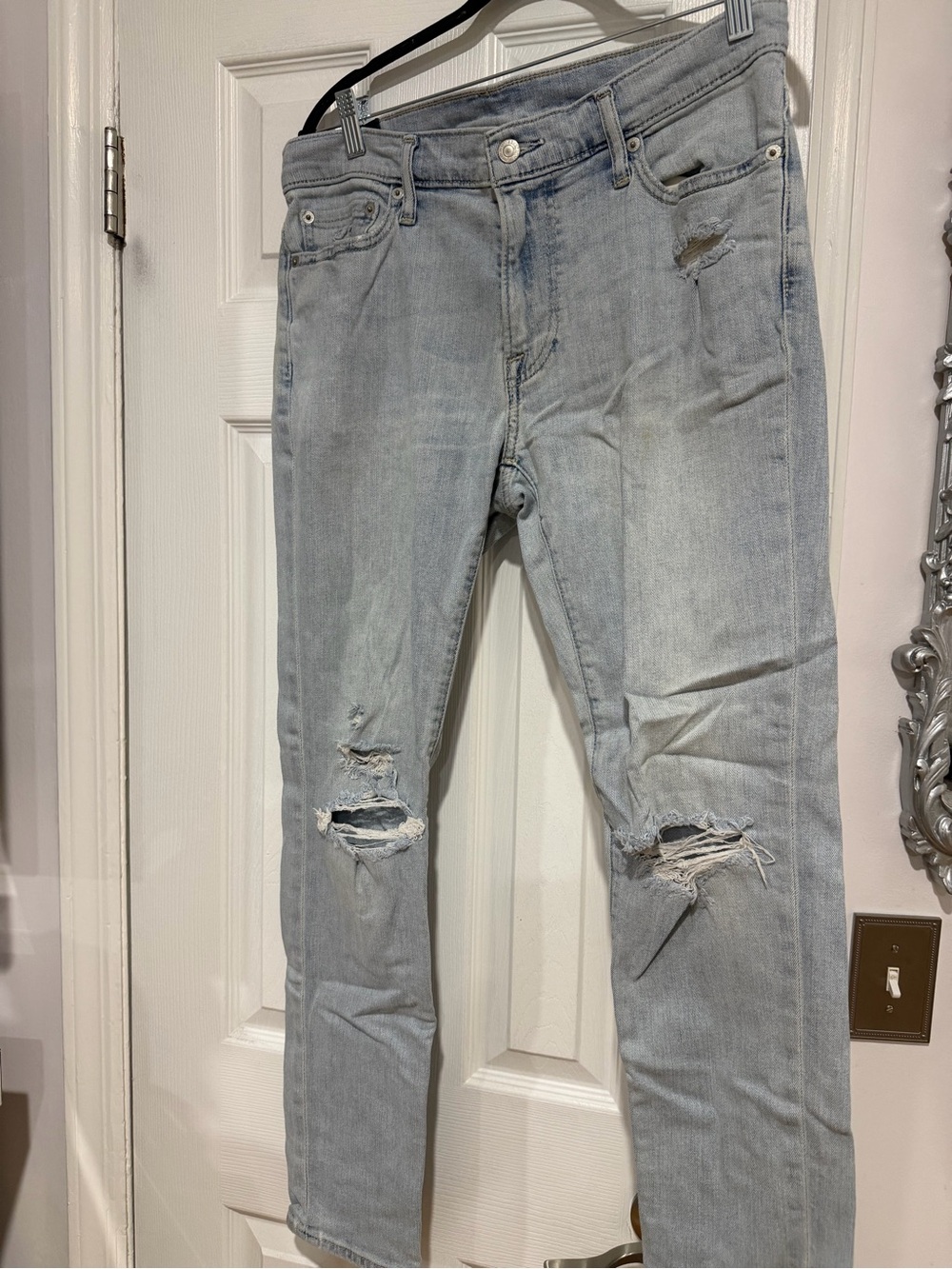 Abercrombie & Fitch Light Blue Slim Straight Distressed Jeans